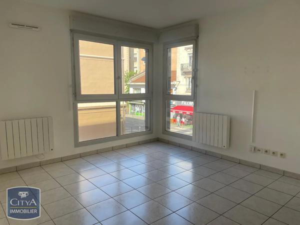 Appartement à louer 3 pièces 67.01m² Villeurbanne (69100)