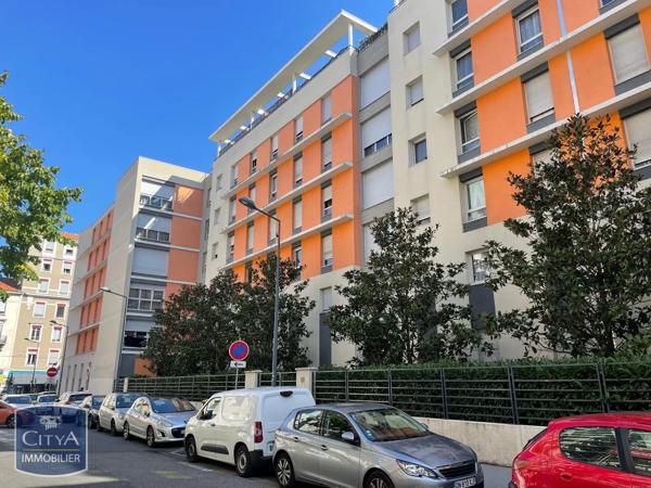 Appartement à louer 3 pièces 67.01m² Villeurbanne (69100)