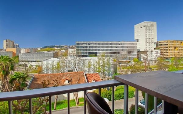 Appartement à vendre    3 pièces • 64,50 m2 Nice
