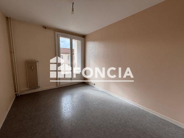 Location Appartement 4 pièces 68 m² - 9 AVENUE DU 60 EME REGIMENT D'INFANTERIE Besancon 25000