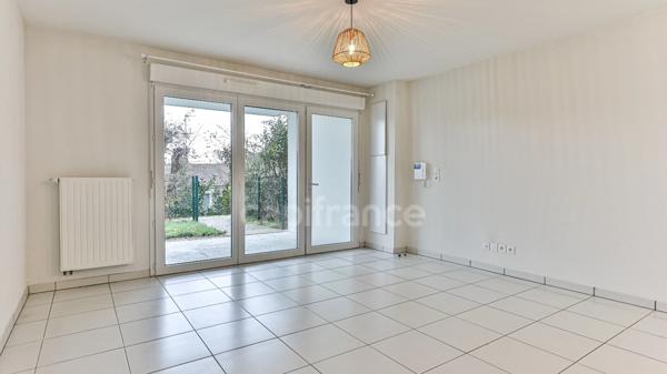 Appartement T2 avec terrasse et jardin – Bourg du Château