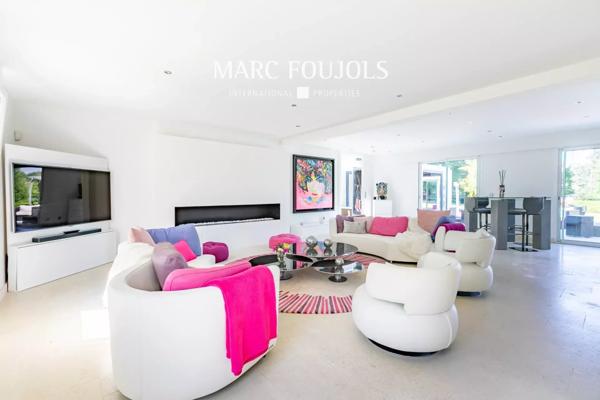 Oise – Maison 525 m² – Piscine intérieure