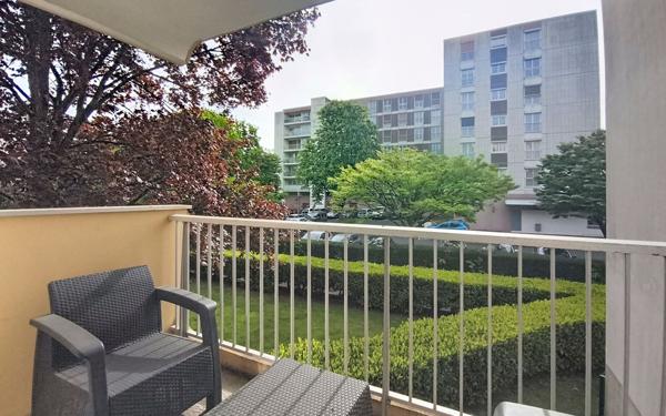 Appartement à vendre    2 pièces • 54 m2 Le Grand-Quevilly