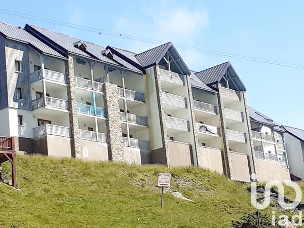 Appartement 2 pièces de 33 m² à LA MONGIE (65200)