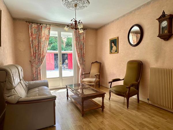 Maison à vendre 4 pièces SAUMUR (49400) - Pavillon de plain-pied - Jardin clos - garage
