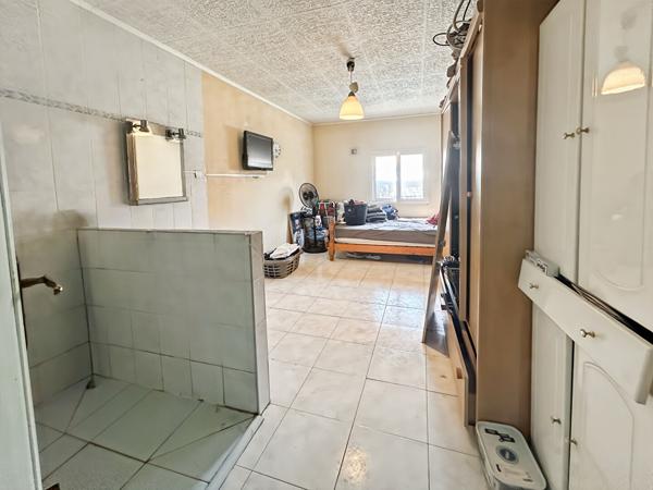 Maison 5 pièces de 104 m²  / Quartier pincinades ?