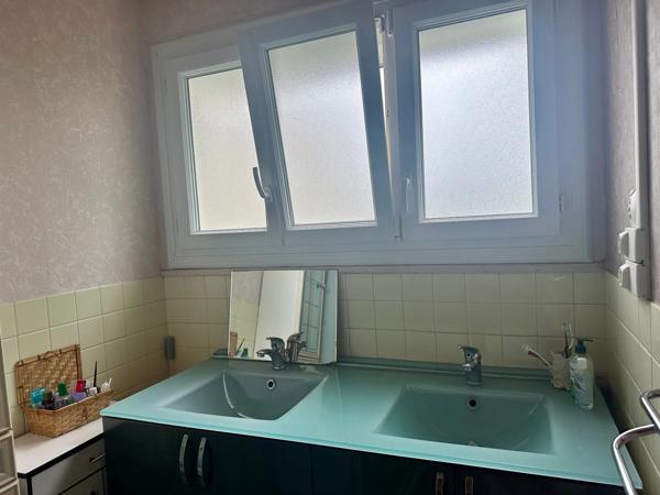 Appartement à vendre 3 pièces SAUMUR (49400) 1er étage avec ascenseur -
