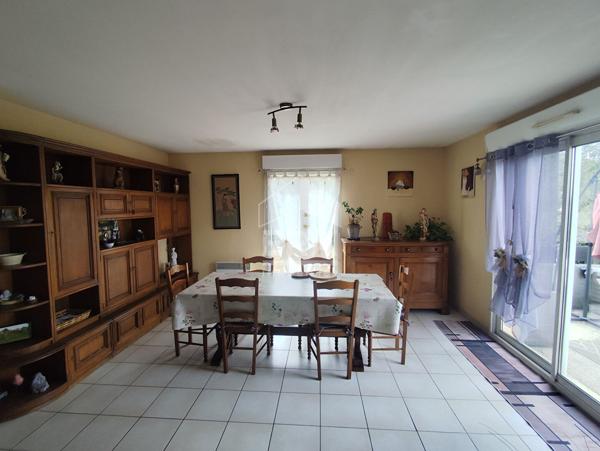 Maison Terres De Haute Charente 5 pièce(s) 105 m2