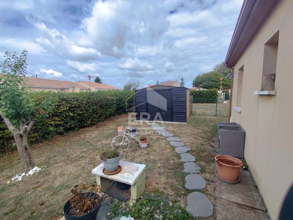Maison Terres De Haute Charente 5 pièce(s) 105 m2