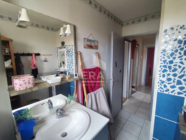 Maison Terres De Haute Charente 5 pièce(s) 105 m2