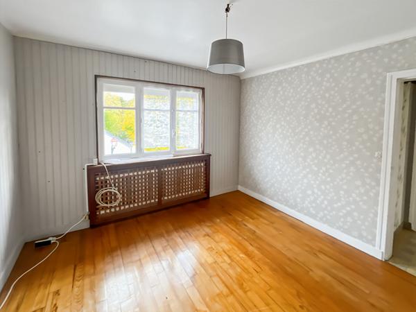 Maison Gaillon Sur Montcient 132m² - 5 chambres