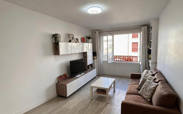 Appartement à vendre    3 pièces • 68 m2 Pantin