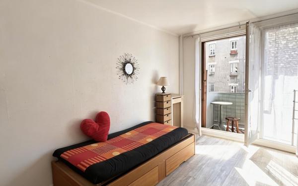 Appartement à vendre    3 pièces • 68 m2 Pantin