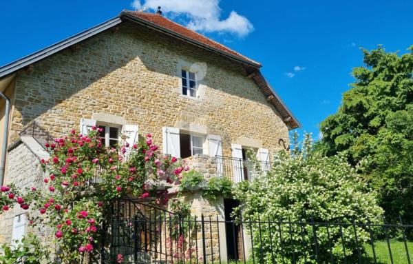 Maison de 315 m²