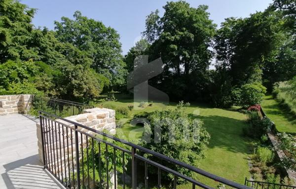 Maison de 315 m²