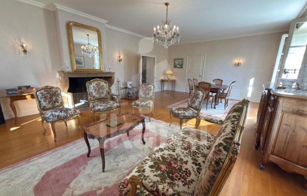 Maison de 315 m²