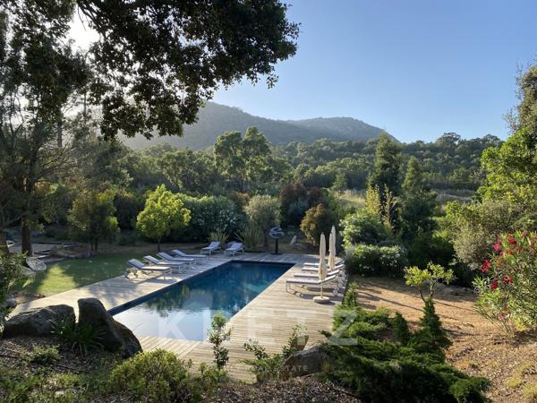 Villa contemporaine d’architecte 200 m2, vue mer panoramique