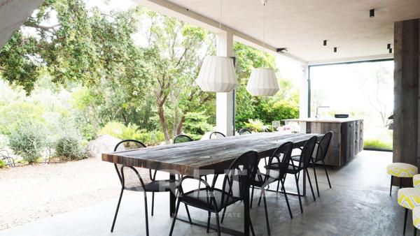 Villa contemporaine d’architecte 200 m2, vue mer panoramique