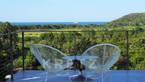 Villa contemporaine d’architecte 200 m2, vue mer panoramique