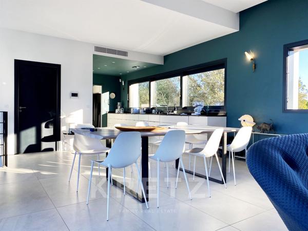 Villa contemporaine d’architecte 200 m2, vue mer panoramique