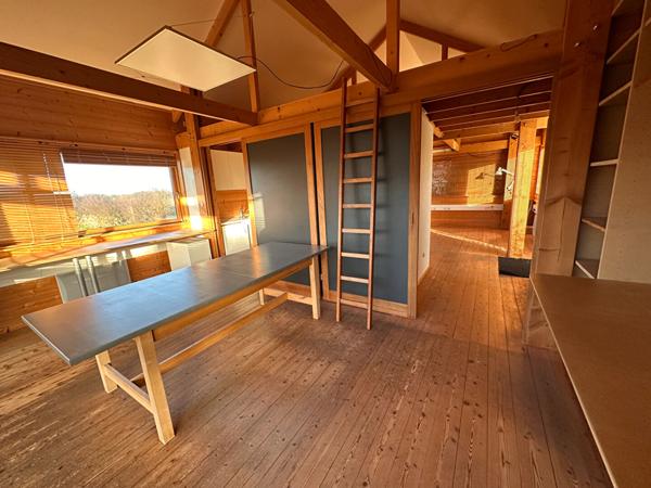 Bureau à Louer 53 M2