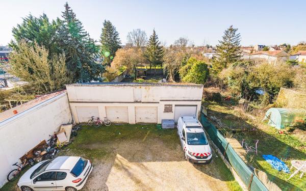 Immeuble à vendre    12 pièces • 255 m2 Vitry-le-François