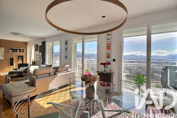 Appartement à vendre 4 pièces 108 m² Marseille 8