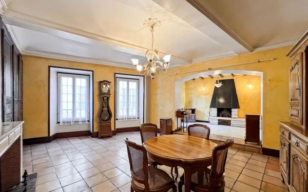 Maison à vendre    4 pièces • 129 m2 Loriol-sur-Drôme