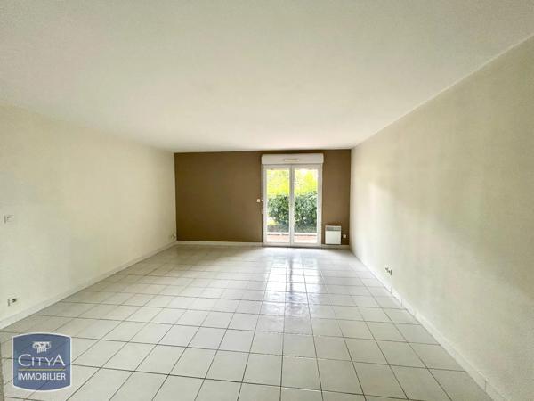 Appartement à louer 3 pièces 64.55m² Castres (81100)