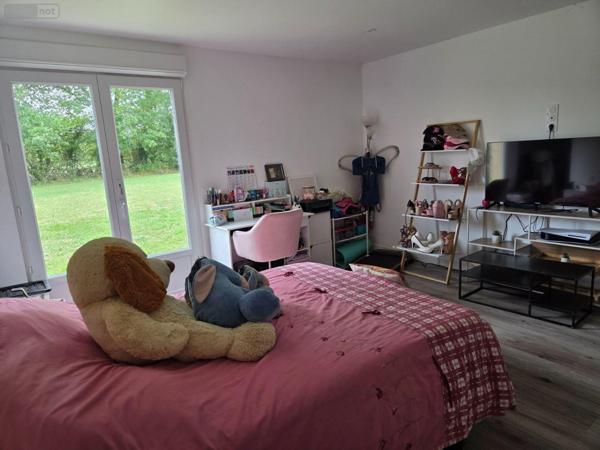 Propriete à vendre à Hambers en Mayenne (53160), ref : 53075/FC3