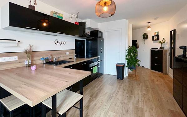 Appartement à vendre    2 pièces • 36,79 m2 Vigneux-sur-Seine