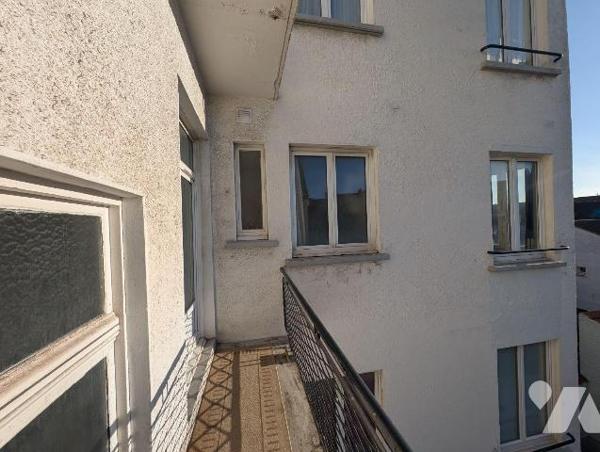 Venez découvrir en exclusivité chez votre ce Notaire, Au second étage d'une petite copropriété,...