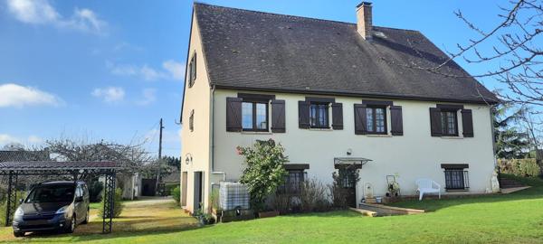 Maison à THIVIERS, 24800 - 6 pièces 219m²