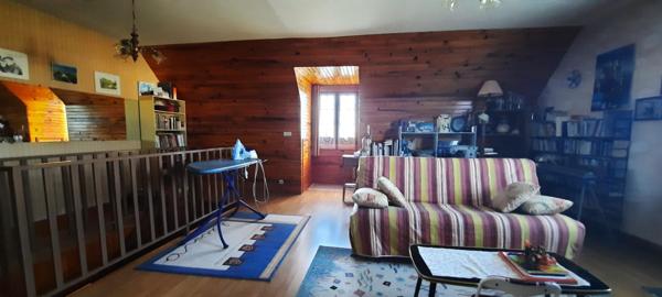 Maison à THIVIERS, 24800 - 6 pièces 219m²