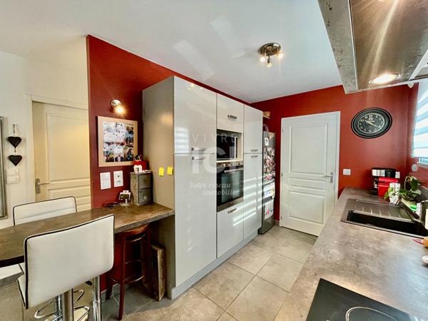 MAISON CONTEMPORAINE 100M² - 4 CHAMBRES - BOURG