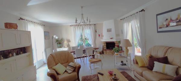 Vente Propriété 16 pièces 326 m2 à La Londe-les-Maures