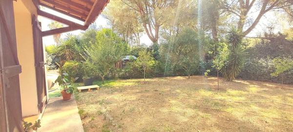 Vente Propriété 16 pièces 326 m2 à La Londe-les-Maures