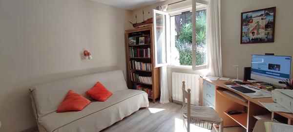 Vente Propriété 16 pièces 326 m2 à La Londe-les-Maures