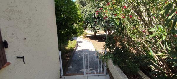 Vente Propriété 16 pièces 326 m2 à La Londe-les-Maures