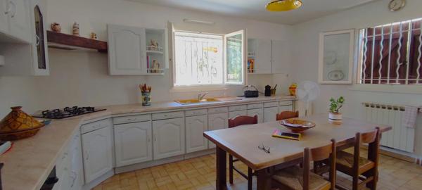 Vente Propriété 16 pièces 326 m2 à La Londe-les-Maures