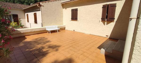 Vente Propriété 16 pièces 326 m2 à La Londe-les-Maures