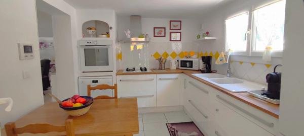 Vente Propriété 16 pièces 326 m2 à La Londe-les-Maures