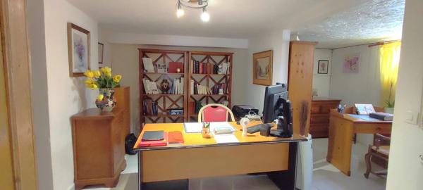 Vente Propriété 16 pièces 326 m2 à La Londe-les-Maures