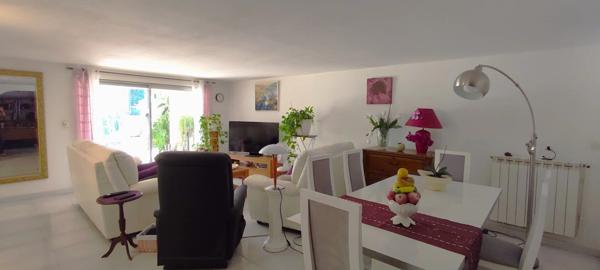 Vente Propriété 16 pièces 326 m2 à La Londe-les-Maures