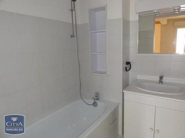 Appartement à louer 3 pièces 49.69m²