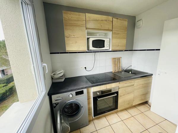 Location Appartement 2 pièces 48 m2 à Millau