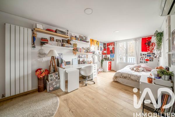 Maison à vendre 7 pièces 214 m² Colombes