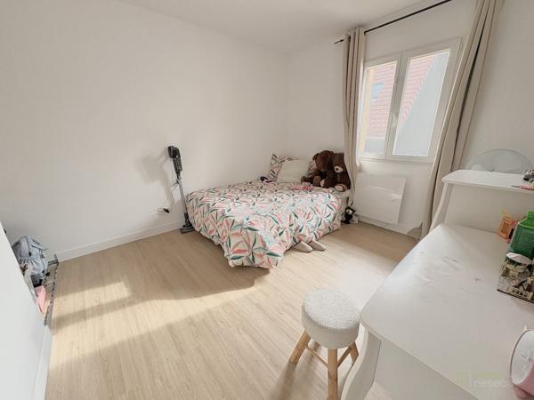 Maison à ROSNY SUR SEINE (78710)