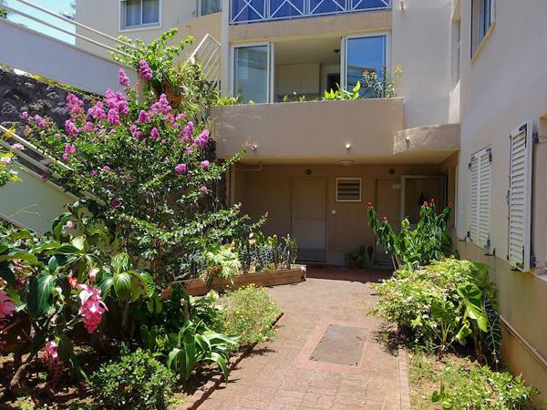 Centre de la Montagne, Magnifique T3 rénové de 61m² ! Saint-Denis (97400)