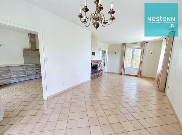 Maison Montbrison - Plain pied - 3 chambres , possibilité 4 - secteur calme - beau terrain